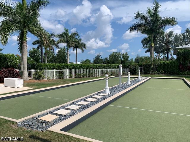 14943 EDGEWATER CIR, Naples, FL 34114