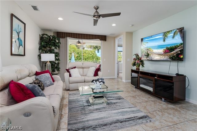 14943 EDGEWATER CIR, Naples, FL 34114