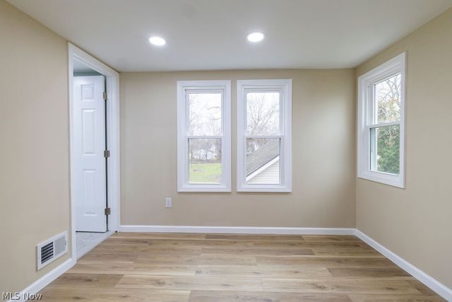 1295 E 357th Street, Eastlake, OH 44095