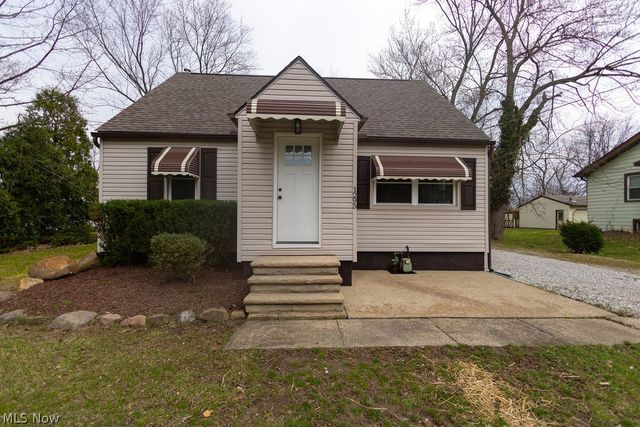 1295 E 357th Street, Eastlake, OH 44095