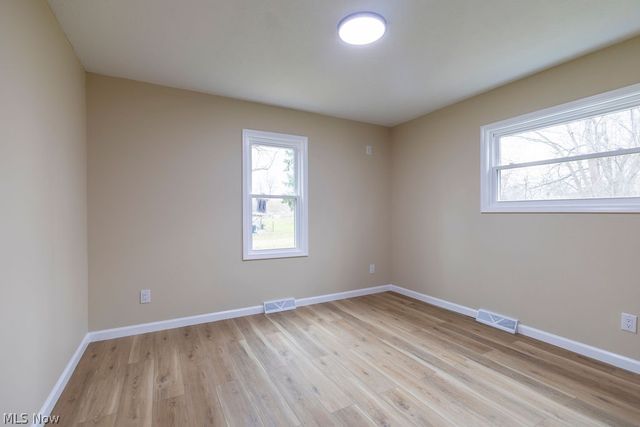 1295 E 357th Street, Eastlake, OH 44095