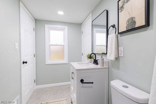 1295 E 357th Street, Eastlake, OH 44095