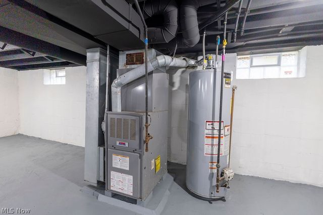 1295 E 357th Street, Eastlake, OH 44095