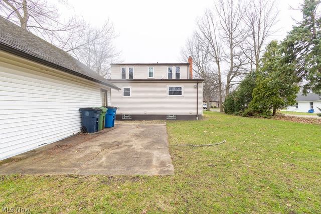 1295 E 357th Street, Eastlake, OH 44095