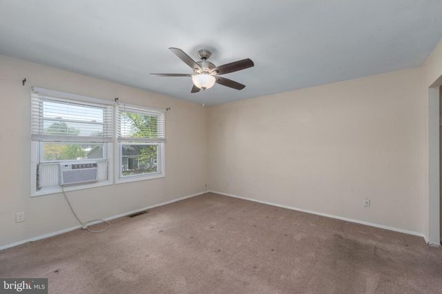 1908 CHAMPLAIN DR, Severn, MD 21144