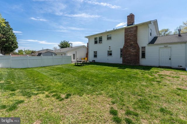 1908 CHAMPLAIN DR, Severn, MD 21144
