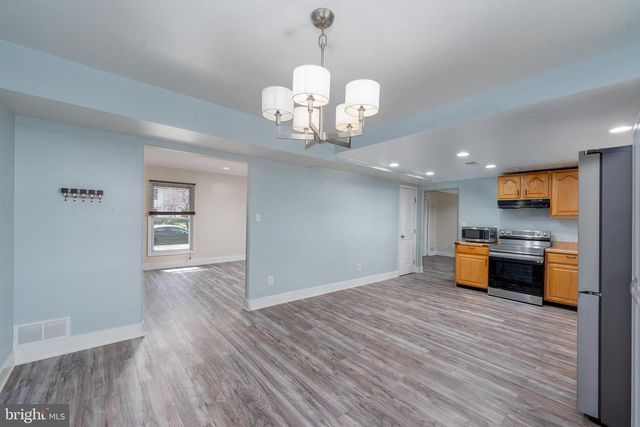 1908 CHAMPLAIN DR, Severn, MD 21144