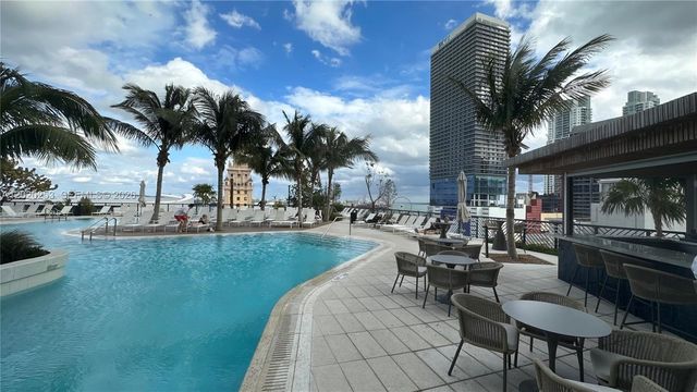 601 NE 1ST AVE 3807, Miami, FL 33132
