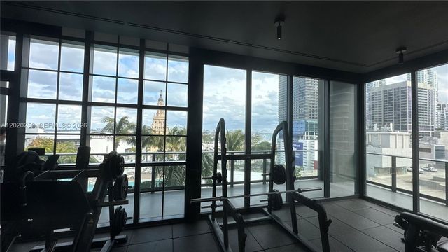 601 NE 1ST AVE 3807, Miami, FL 33132