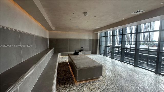 601 NE 1ST AVE 3807, Miami, FL 33132