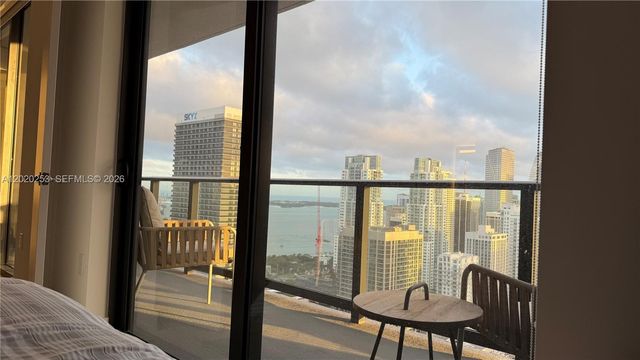 601 NE 1ST AVE 3807, Miami, FL 33132