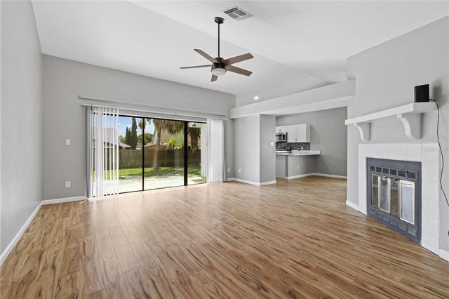 1049 NEELY STREET, Oviedo, FL 32765