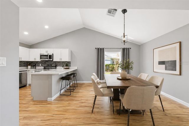 1049 NEELY STREET, Oviedo, FL 32765