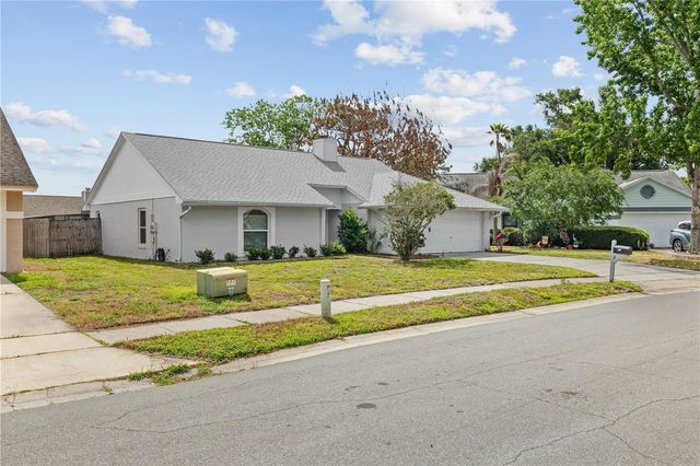 1049 NEELY STREET, Oviedo, FL 32765