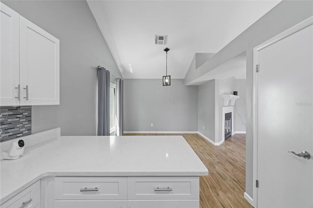 1049 NEELY STREET, Oviedo, FL 32765