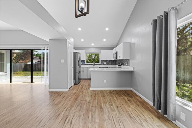 1049 NEELY STREET, Oviedo, FL 32765