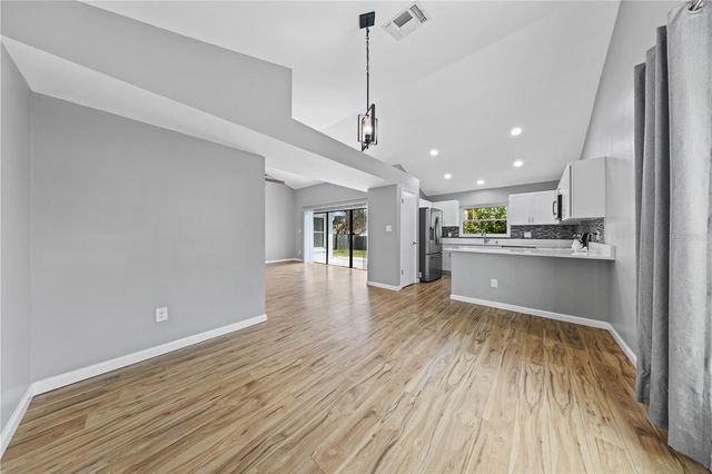 1049 NEELY STREET, Oviedo, FL 32765