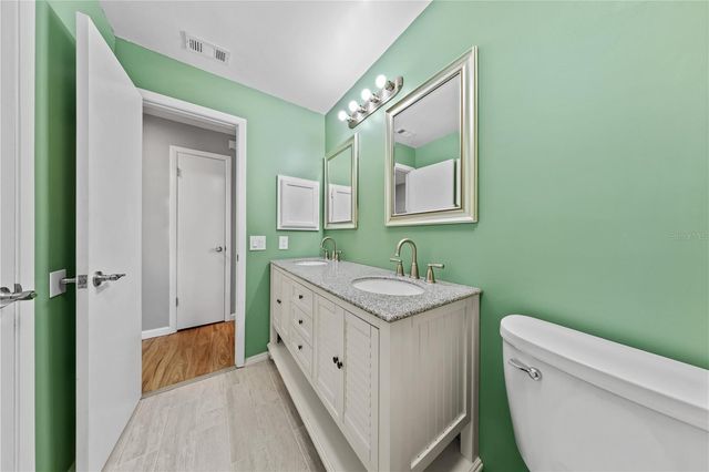 1049 NEELY STREET, Oviedo, FL 32765