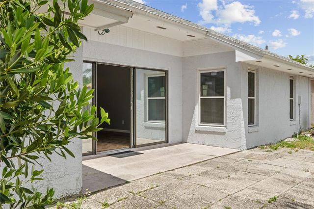 1049 NEELY STREET, Oviedo, FL 32765