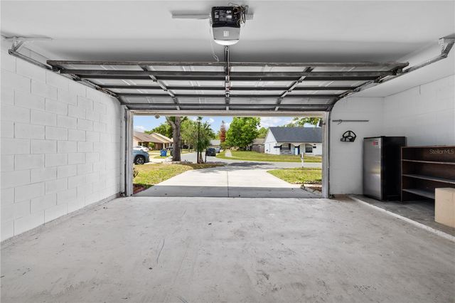 1049 NEELY STREET, Oviedo, FL 32765