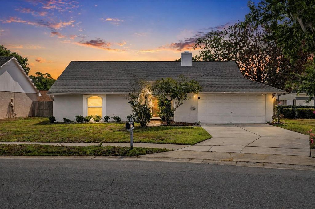 1049 NEELY STREET, Oviedo, FL 32765