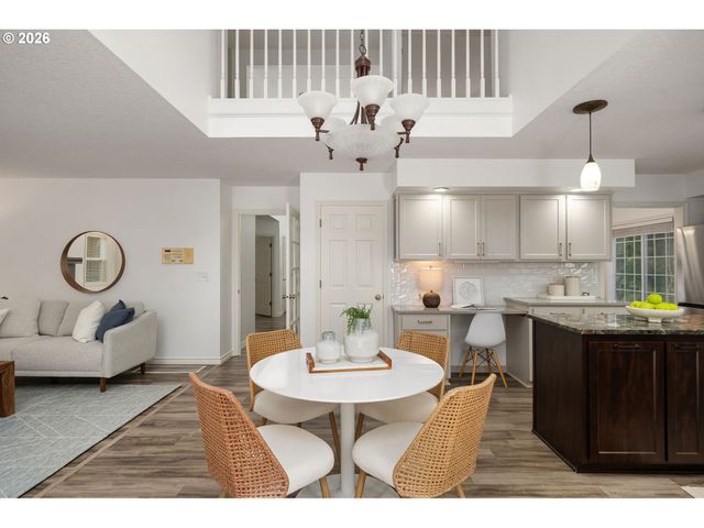 6475 Sw ARRANMORE Ct, Portland, OR 97223