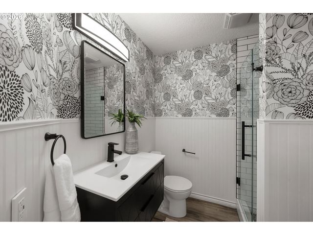 6475 Sw ARRANMORE Ct, Portland, OR 97223