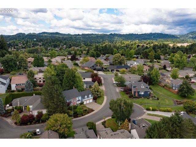 6475 Sw ARRANMORE Ct, Portland, OR 97223