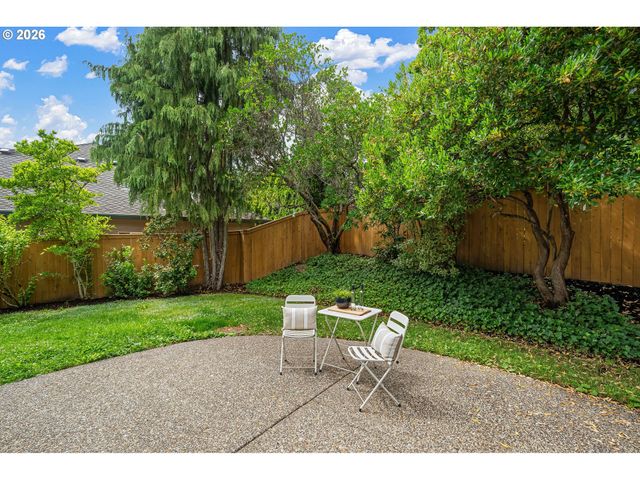 6475 Sw ARRANMORE Ct, Portland, OR 97223
