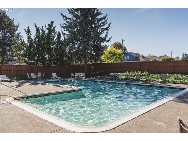 6475 Sw ARRANMORE Ct, Portland, OR 97223