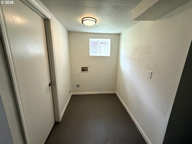 224 W Court St, Goldendale, WA 98620