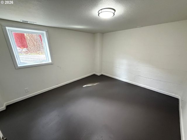 224 W Court St, Goldendale, WA 98620