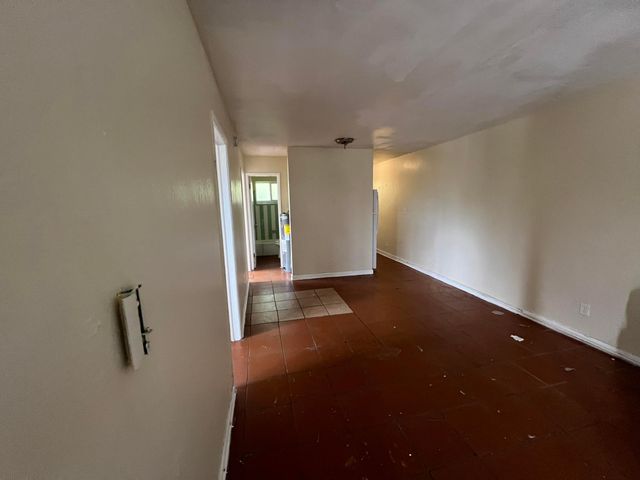 800 NW 11TH Avenue 5, Fort Lauderdale, FL 33311