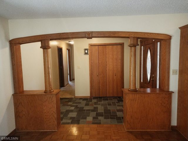 35343 Forest Boulevard, North Branch, MN 55056