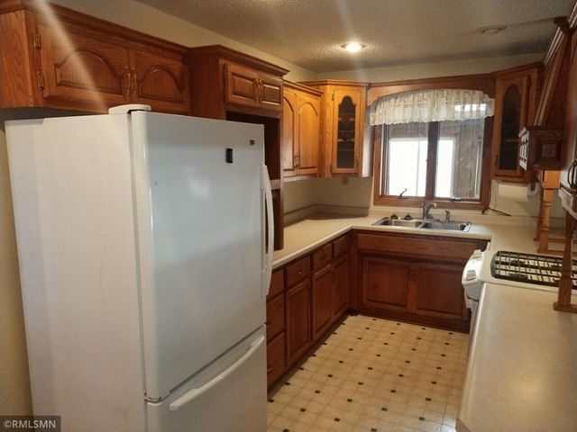35343 Forest Boulevard, North Branch, MN 55056