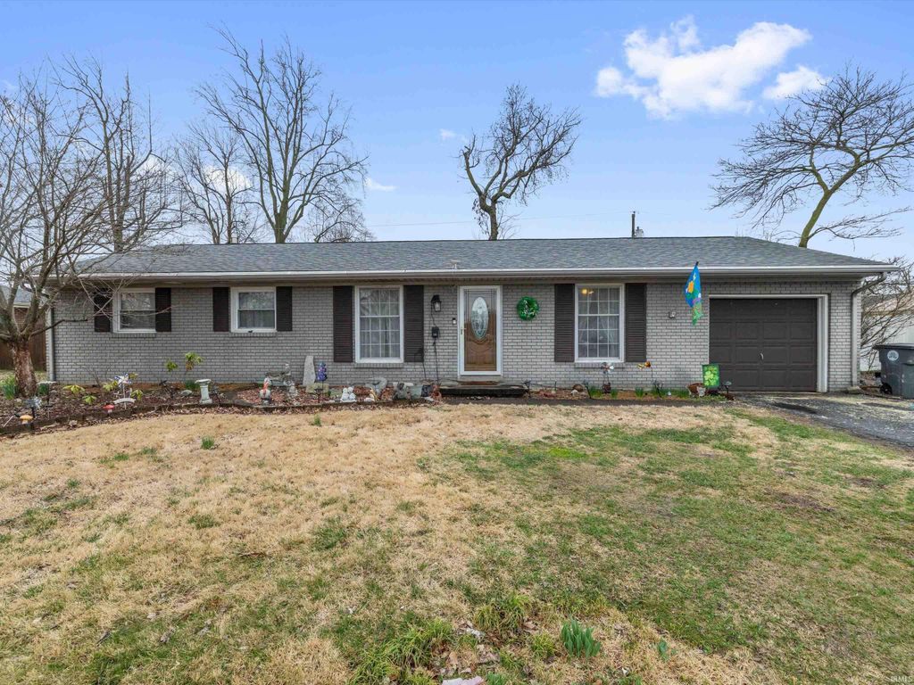 7419 Lincoln Avenue, Evansville, IN 47715