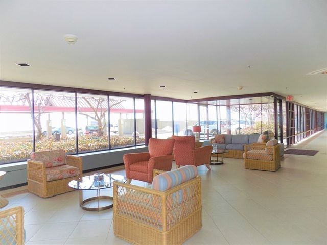 350 Revere Beach Blvd 11E, Revere, MA 02151