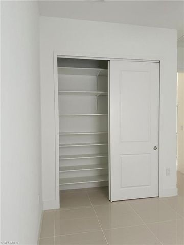 505 E 8th ST, Lehigh Acres, FL 33972