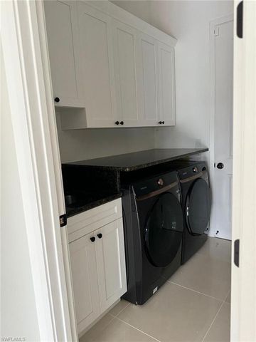 505 E 8th ST, Lehigh Acres, FL 33972