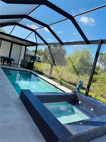 505 E 8th ST, Lehigh Acres, FL 33972