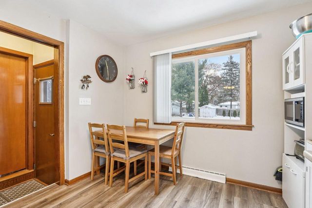 614 Lemira AVENUE, Waukesha, WI 53188