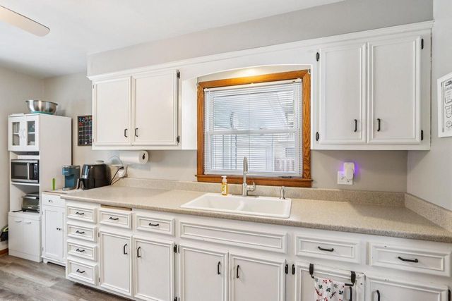 614 Lemira AVENUE, Waukesha, WI 53188