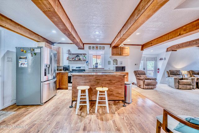 104 Meadow Wood, Ruidoso, NM 88345