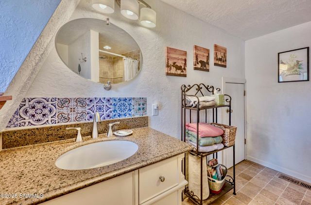 104 Meadow Wood, Ruidoso, NM 88345