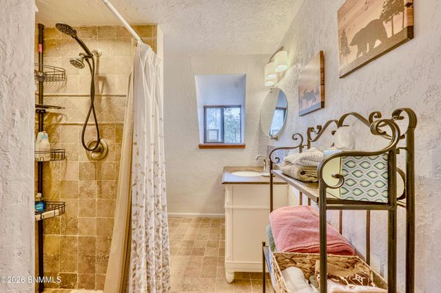 104 Meadow Wood, Ruidoso, NM 88345