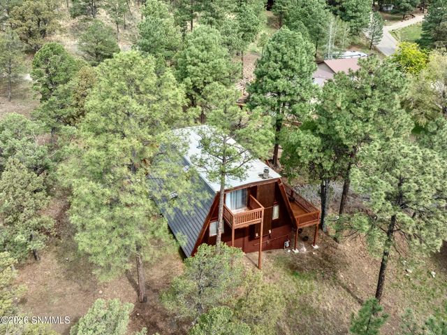 104 Meadow Wood, Ruidoso, NM 88345