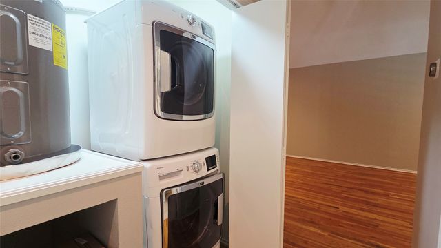 4616 W Lovers Lane 210, Dallas, TX 75209
