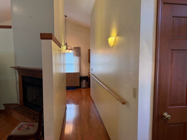 3216 W Greenbriar Lane, La Porte, IN 46350