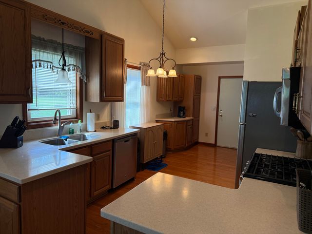 3216 W Greenbriar Lane, La Porte, IN 46350