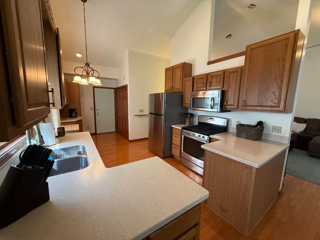 3216 W Greenbriar Lane, La Porte, IN 46350